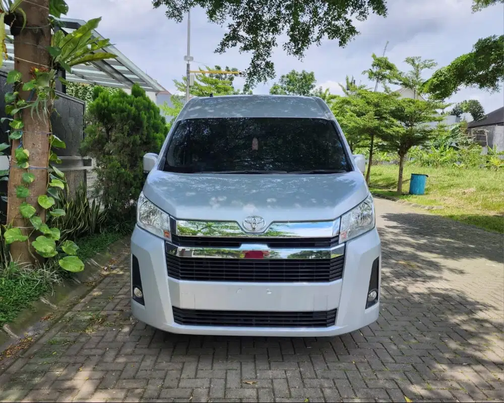 Hiace Premio Luxury 2023