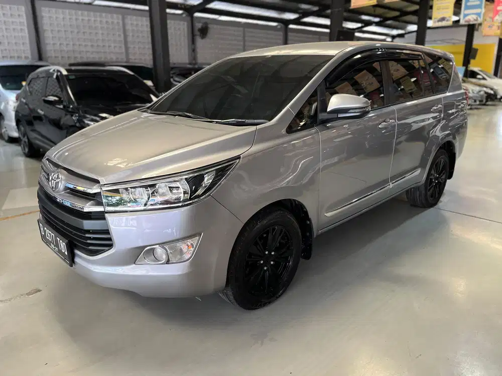 Toyota Innova Reborn 2.4 G AT Diesel 2017
