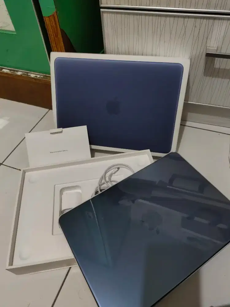 Macbook Neo 512gb Indigo Ibox BH 100 CC 4 garansi on Juni 2027
