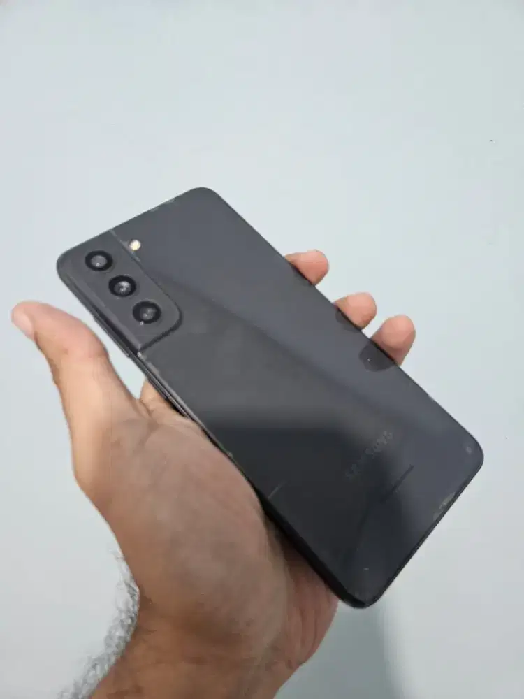 Samsung S21 FE 5G sein 8/256 LCD mulus fisik mulus lengkap bs tt