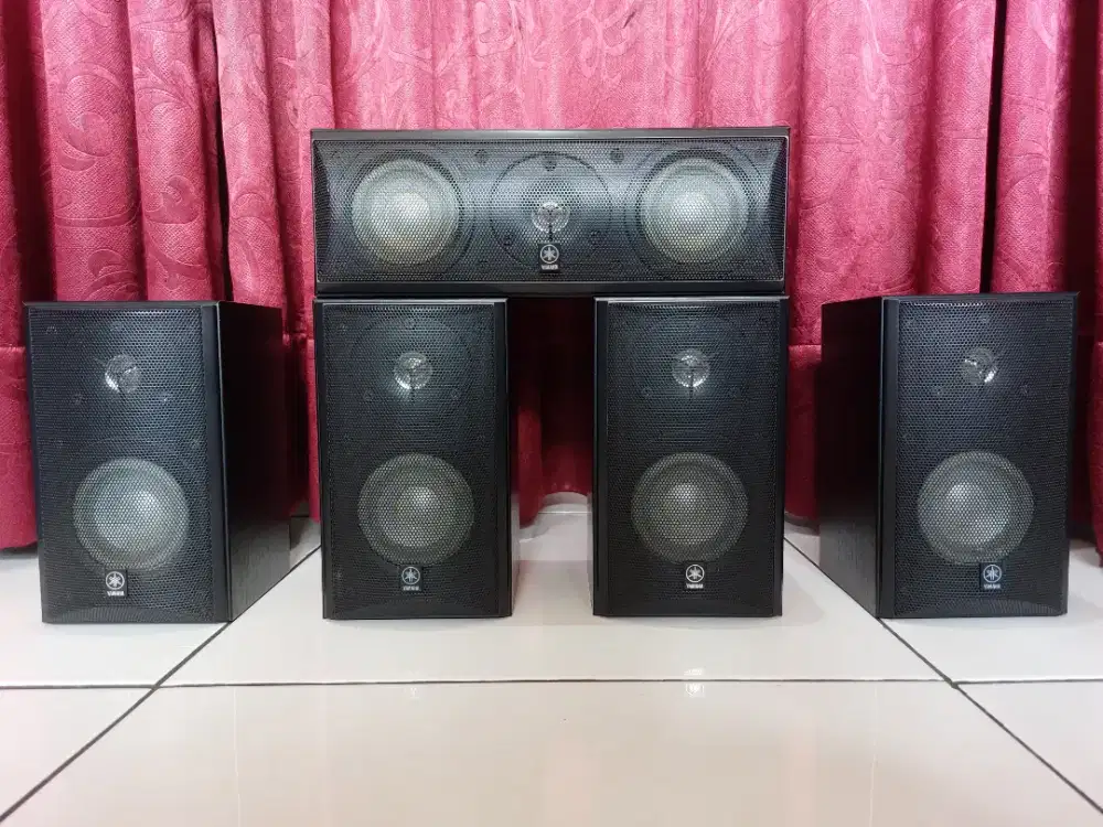 YAMAHA Speaker Set - Bookshelf Surround - Center - Total 5 Pcs