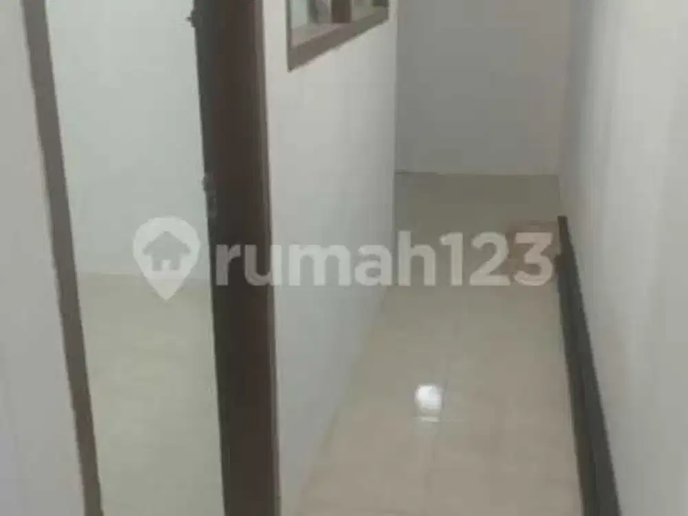 Rumah Murah 3 Lantai Teluk Gong Jakarta Utara