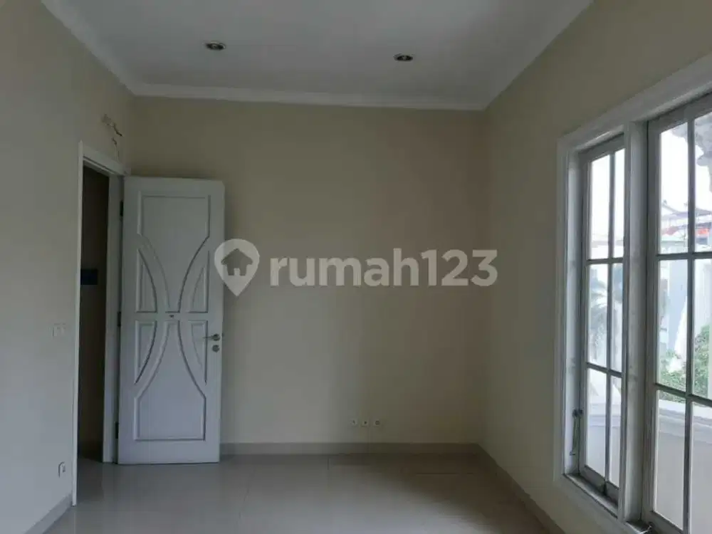 Dijual Rumah di Manyai Permai Pik Jakarta Utara