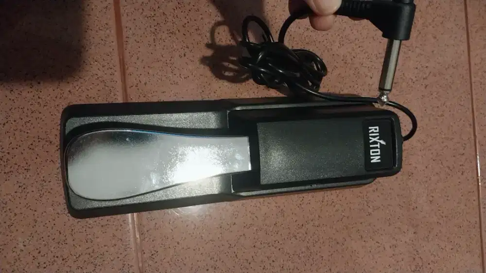 Sustain Pedal Piano Merk Rixton