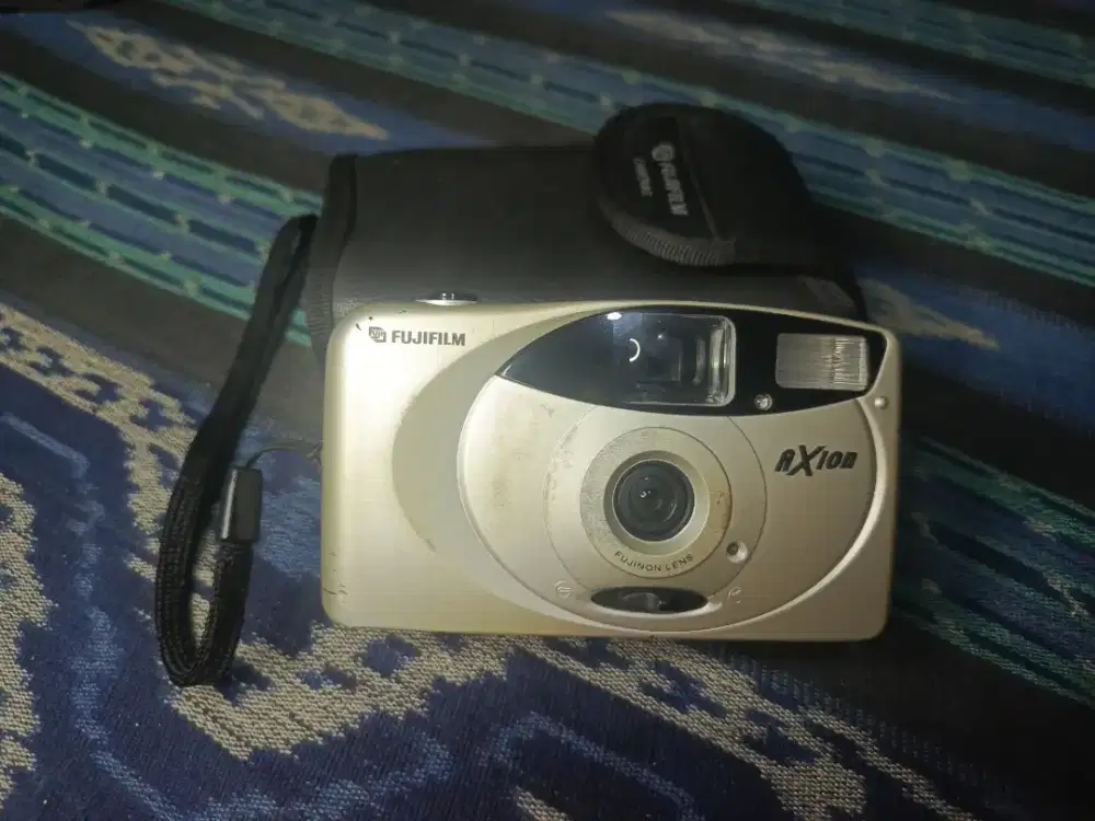 Kamera Analog Fujifilm Axion | Kamera Analog Jadul