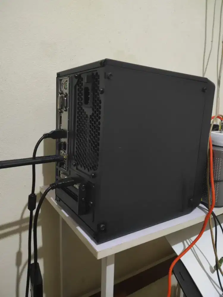 Jual komputer seken bekas