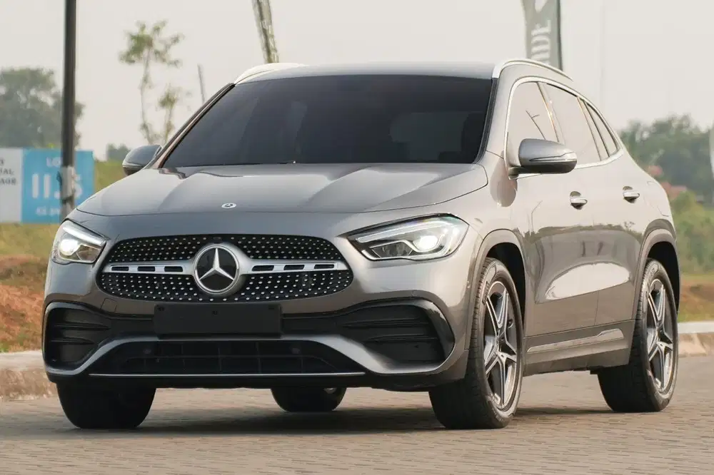 Collector's Item 7K! Mercedes Benz GLA200 AMG 2022 Warranty! 320i c200