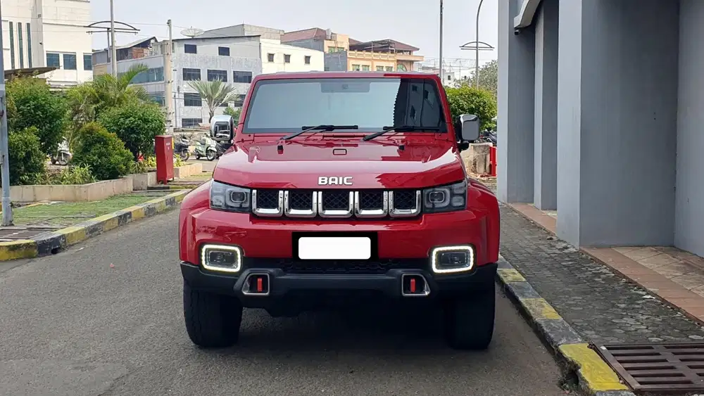 Km 13rb baic bj40 plus turbo 4x4 awd matic 2024 pakai 2025 merah