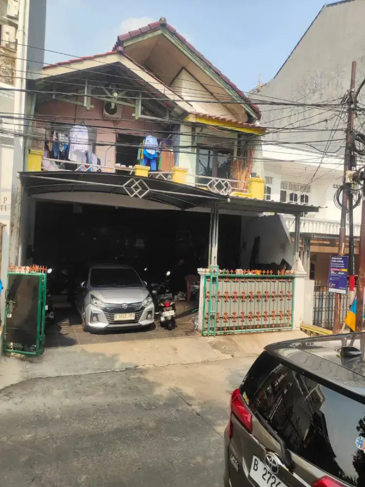 DIJUAL RUMAH – LOKASI STRATEGIS, NYAMAN & AMAN!