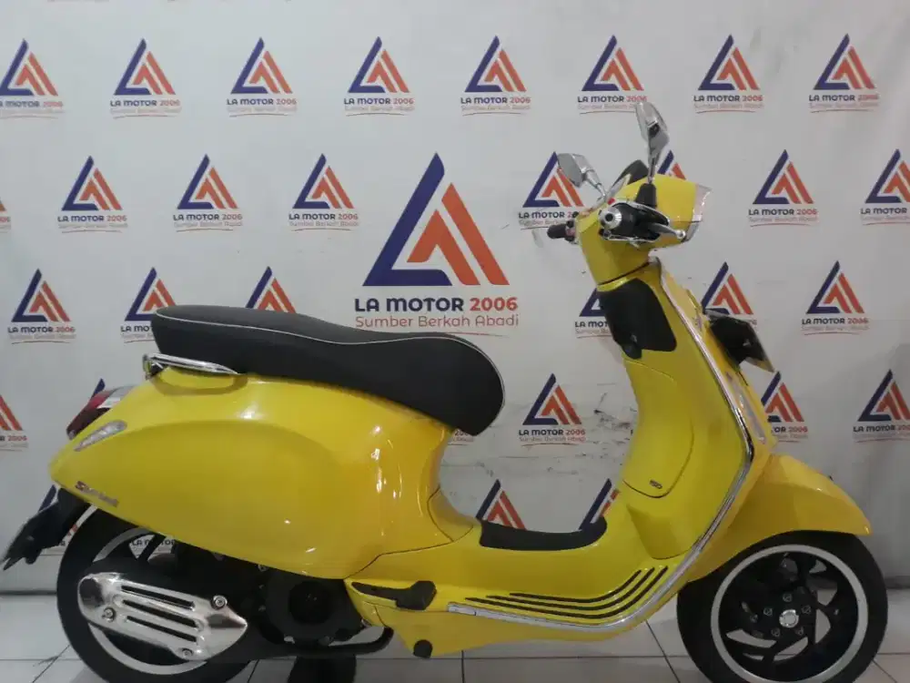 LOW KM LIKE NEW PIAGGIO SPRINT I-GET 150 CASH KREDIT CC 0% SPAYLATER