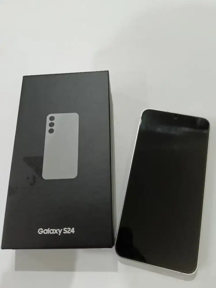 Dijual Samsung S24 8/256gb