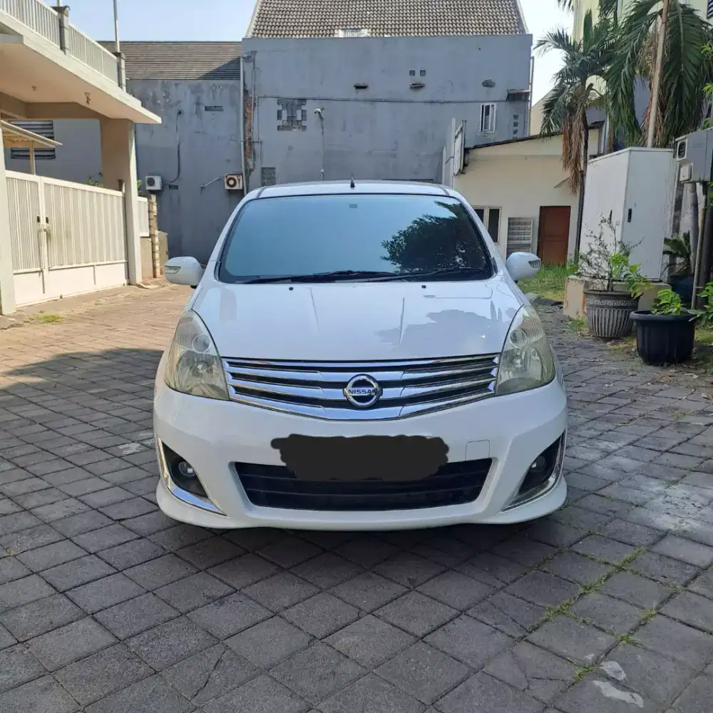 Grand Livina 1.5 XV Ultimate AT 2013