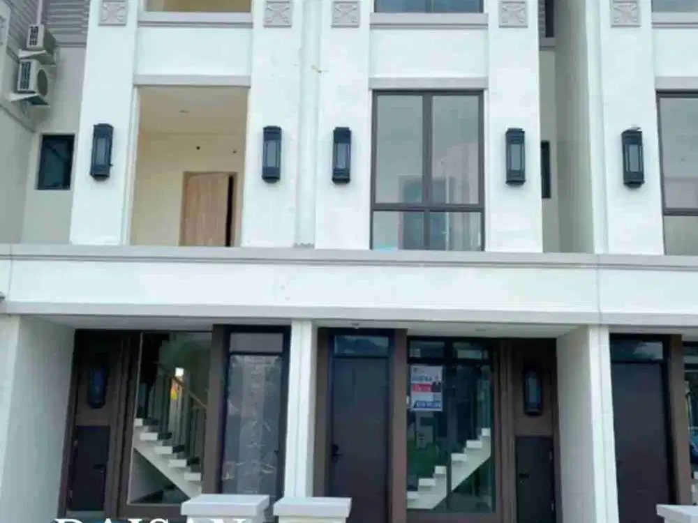 Disewakan Rumah Baru 3 Lantai Lavon Swan City Full Furnished