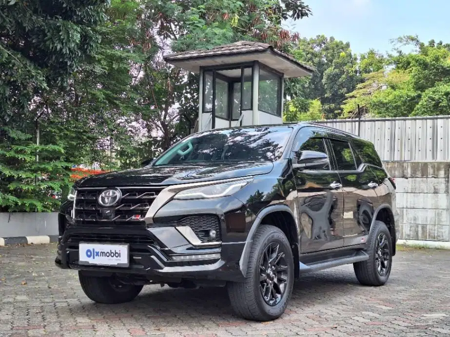 Pajak Panjang - Toyota Fortuner 2.8 VRZ GR Sport-AT 2024