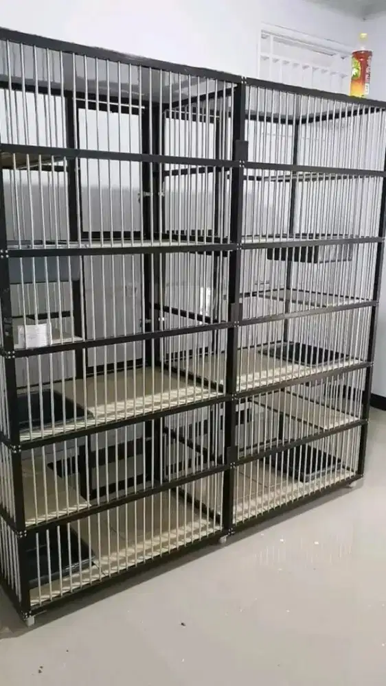 Kandang Kucing Alumunium Baru.