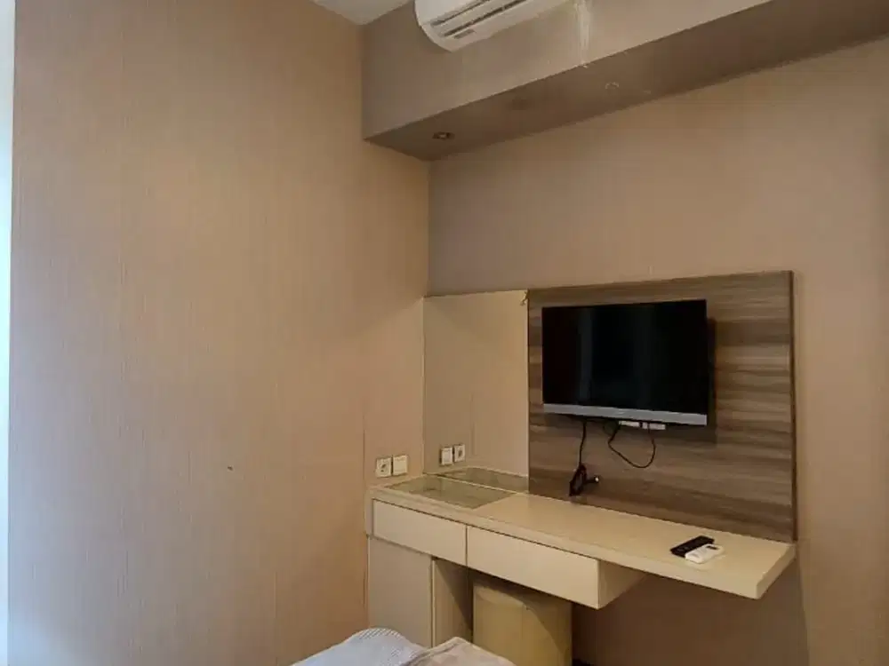 Sewa tahunan 70Jt Anderson 2BR Full Furnish Lantai 19 Pakuwon Indah