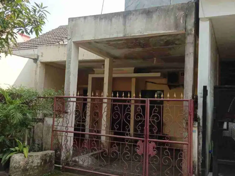Rumah 2 lantai di Cipondoh Tangerang  Dekat Akses Toll