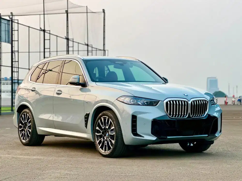 BMW X5 M-SPORT 2024