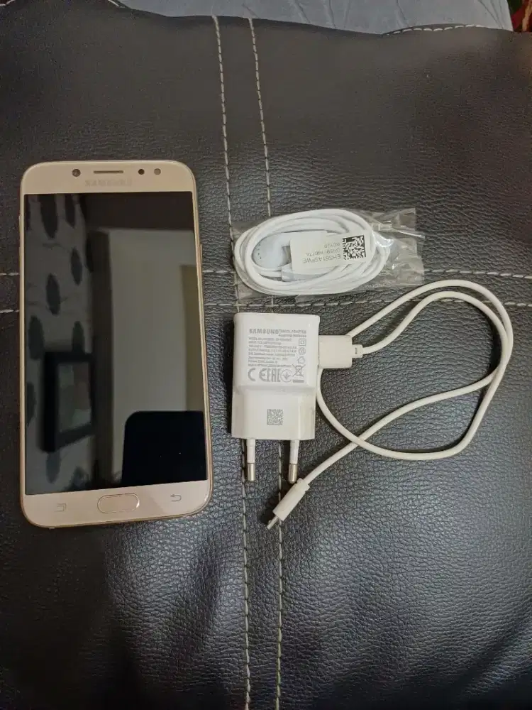 Samsung j7 pro Gold ram3/32