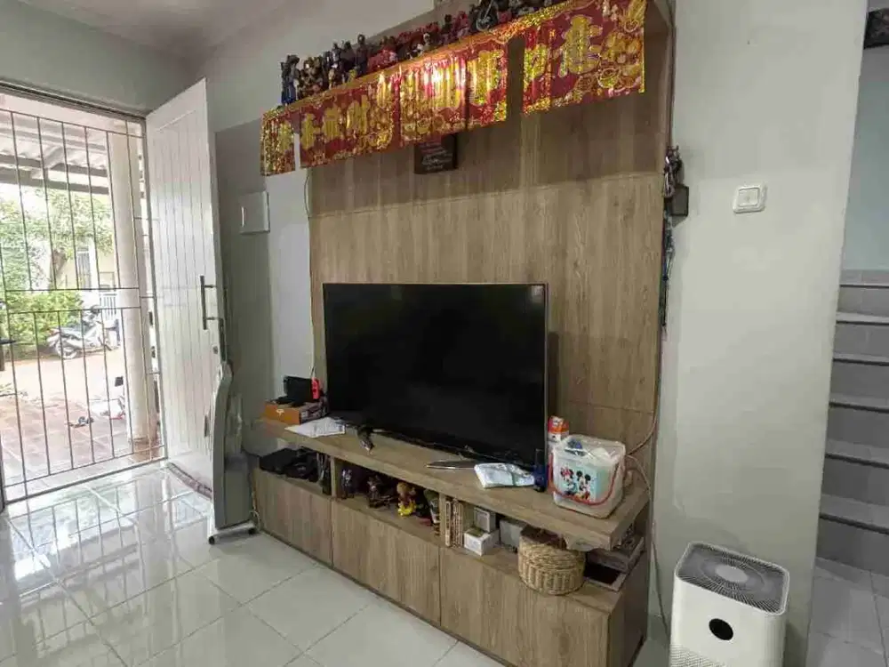 Dijual / disewakan rumah 2lantai furnish di boston village gading serpong
