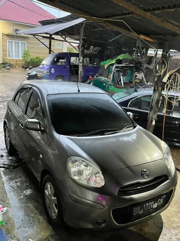 Nissan march 1.2 manual tahun 2011 original