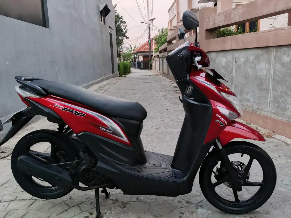 Honda beat pop 2015 stater halus mulus terawat