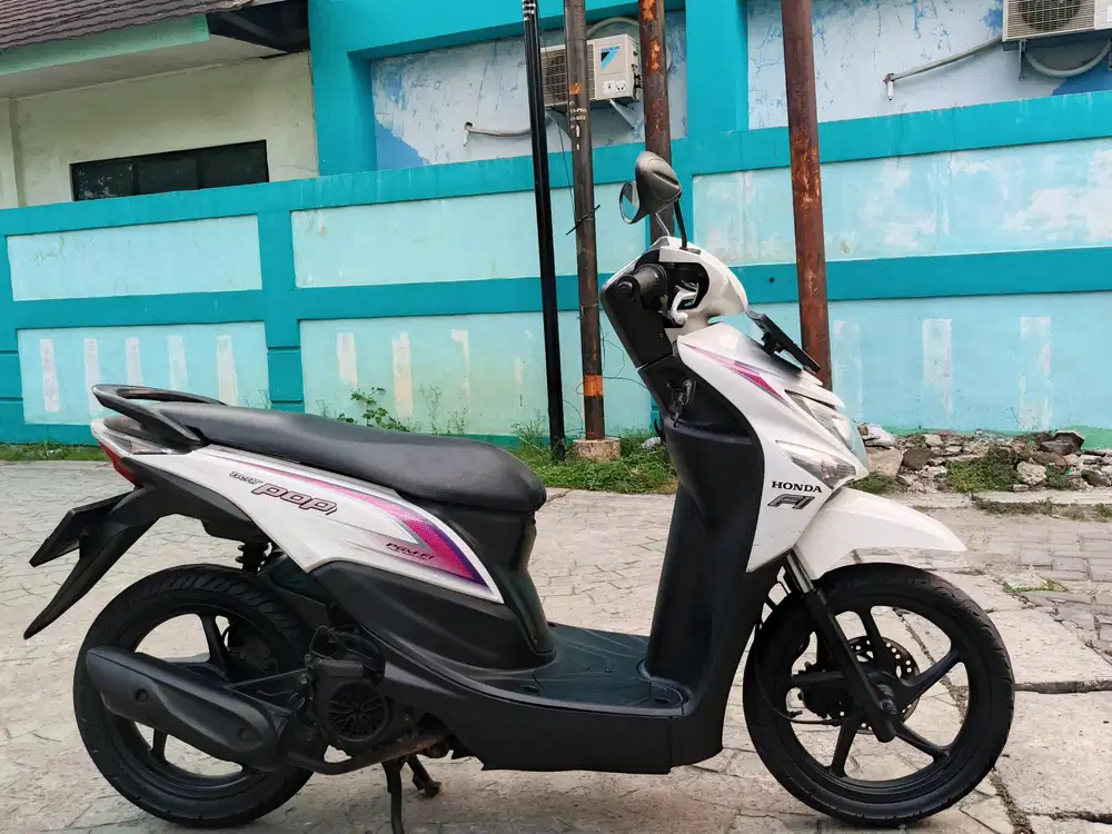 Honda beat pop fi esp 2015 stater halus mulus terawat