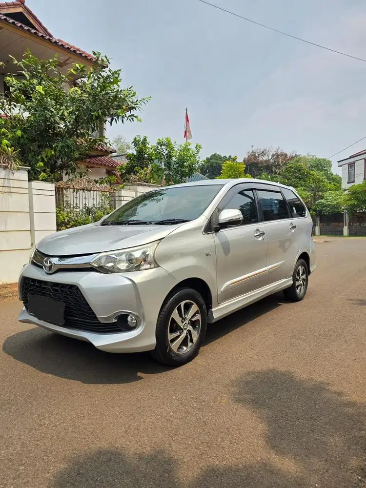 Toyota Avanza Veloz 1.5 A/T LOW KM 2017