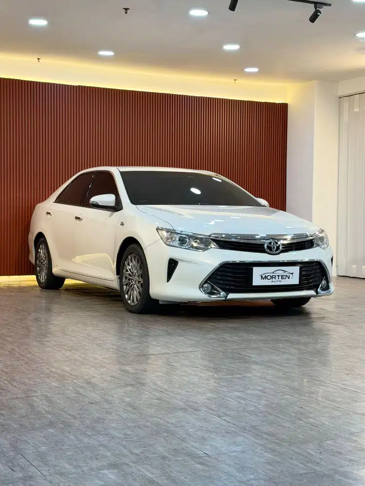 Toyota Camry 2.5 V 2017 Odo 61 Ribu Record Antik Bergaransi 2 Tahun