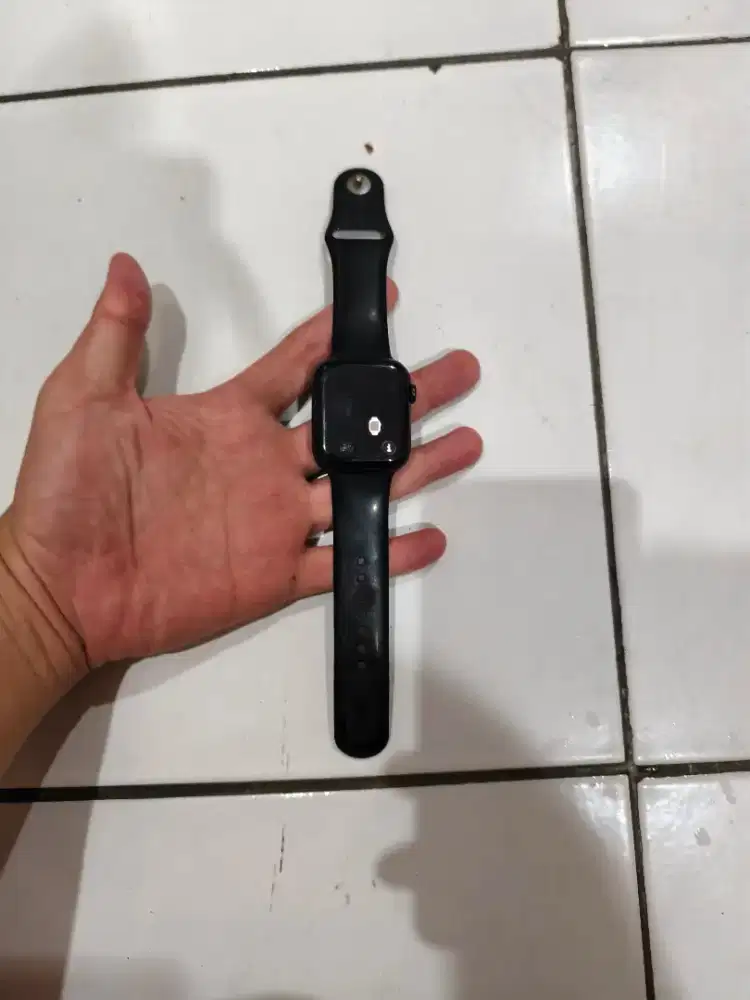 Apple Watch SE 2 bh 87 iwatch