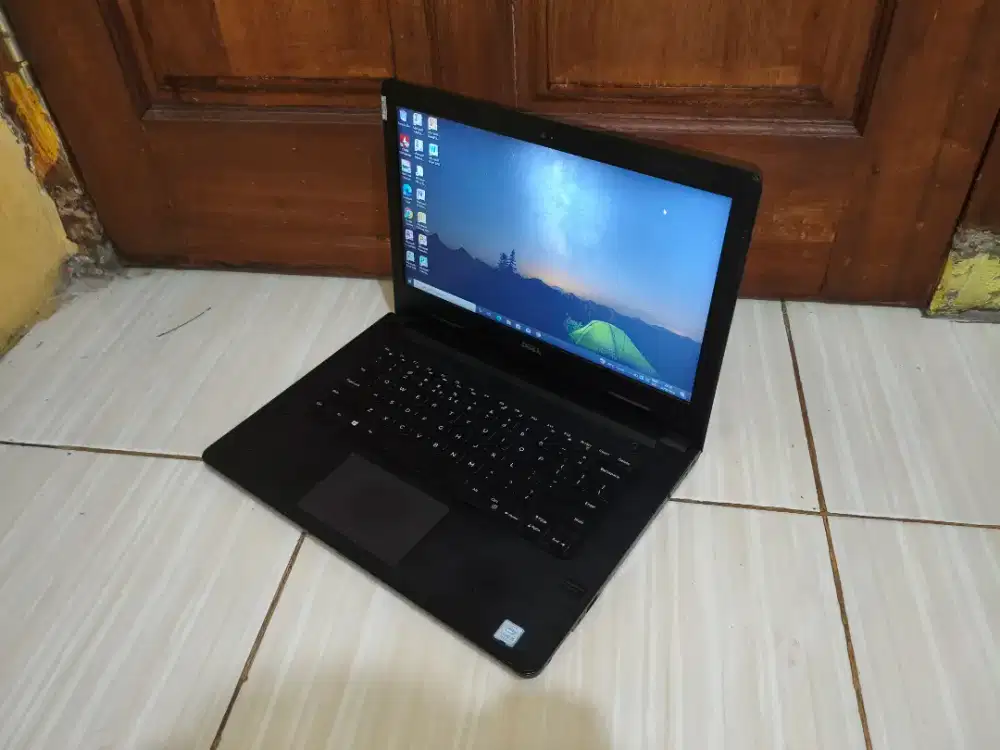 B1194 Laptop Dell vostro 14-3468 core i5-gen7 Ram 8GB ssd 250gb ngebut