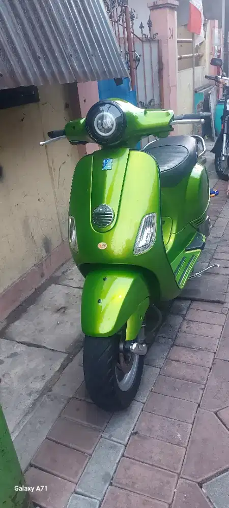 Vespa piagio lx 150Vie