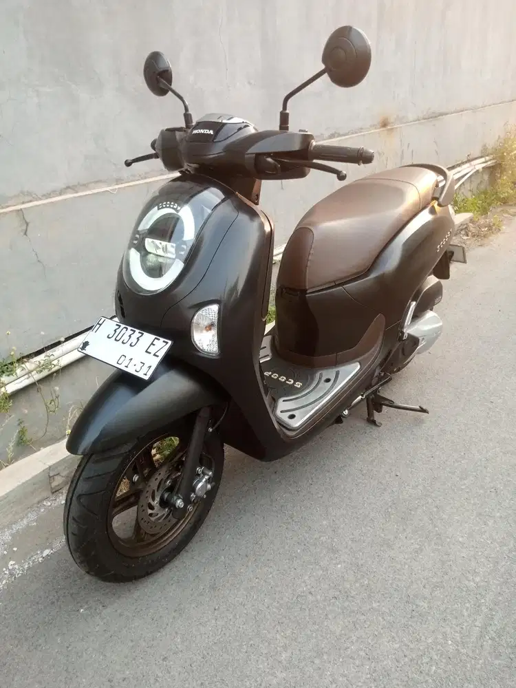 Honda Scoopy 2025 Hitam