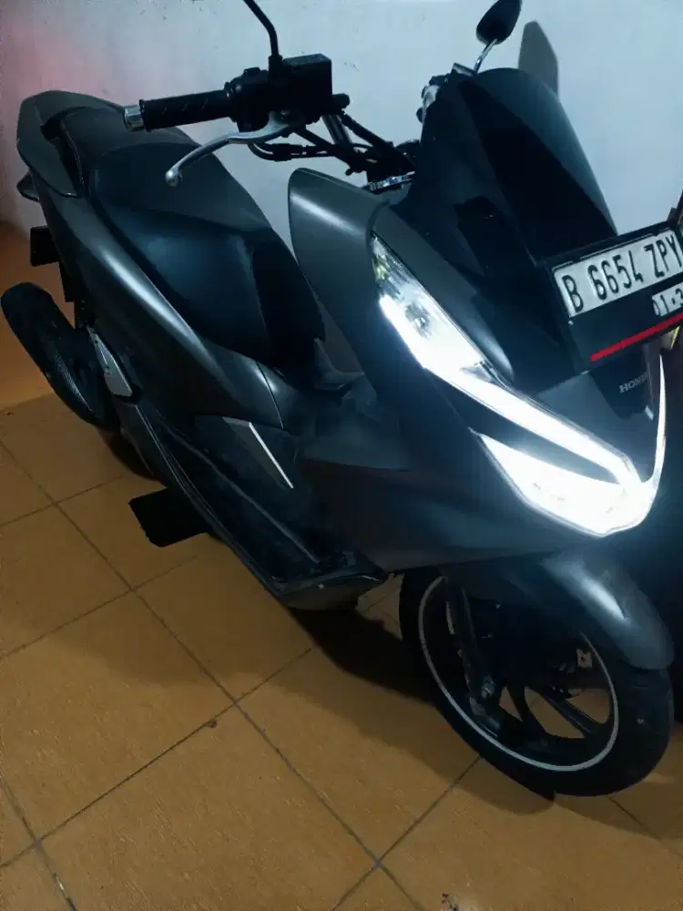 DIJUAL CEPAT HONDA PCX ABS ORIGINAL