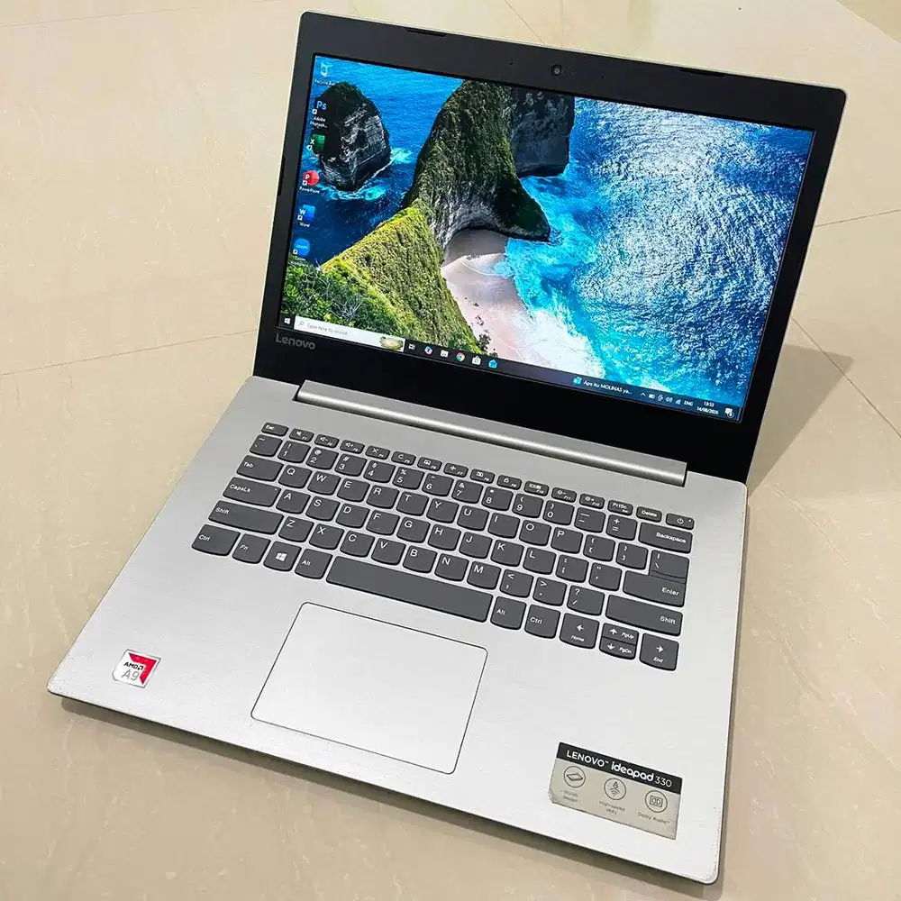 Laptop AMD A9-9425 RAM 8GB / SSD 128GB Lenovo Mulus !!!