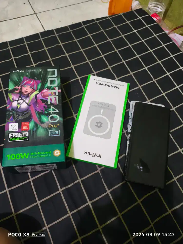 Di jual handphone