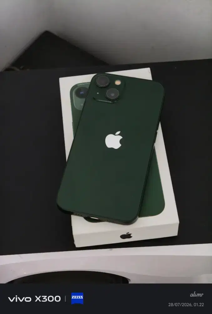Iphone 13 256GB Green Ex Garansi Resmi Digimap