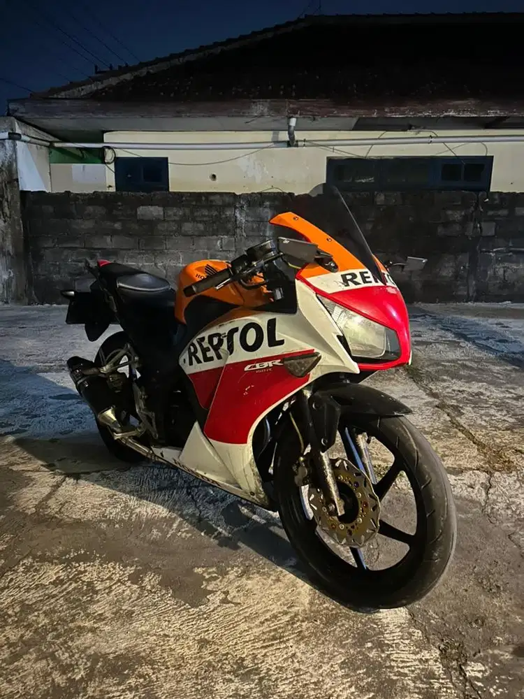 honda CBR 150 k45A 2016