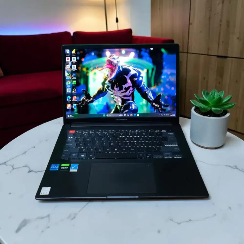 ASUS VIVOBOOK PRO 14X OLED X7400PC SLIM BEZELESS FULSET Dusbox