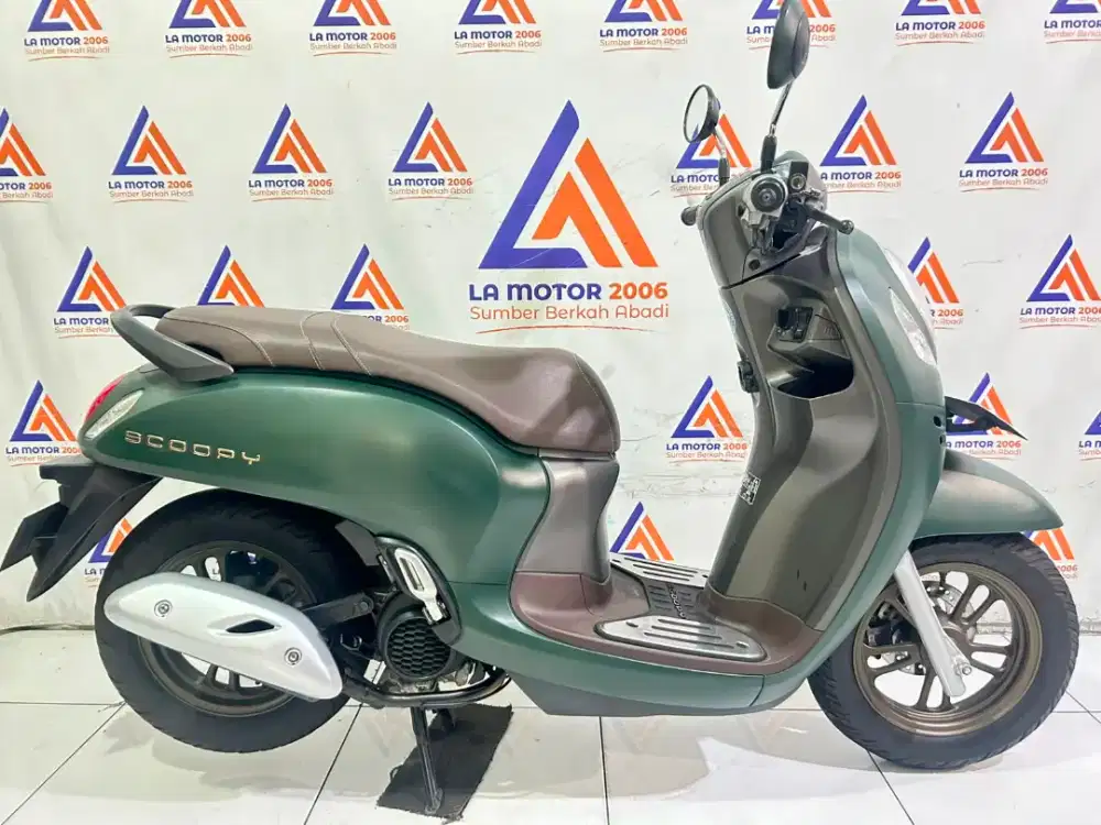 DP 900 RB SCOOPY PRESTIGE TH 2023 KTP DAERAH BISA/CASH/TT/CC BUNGA0%
