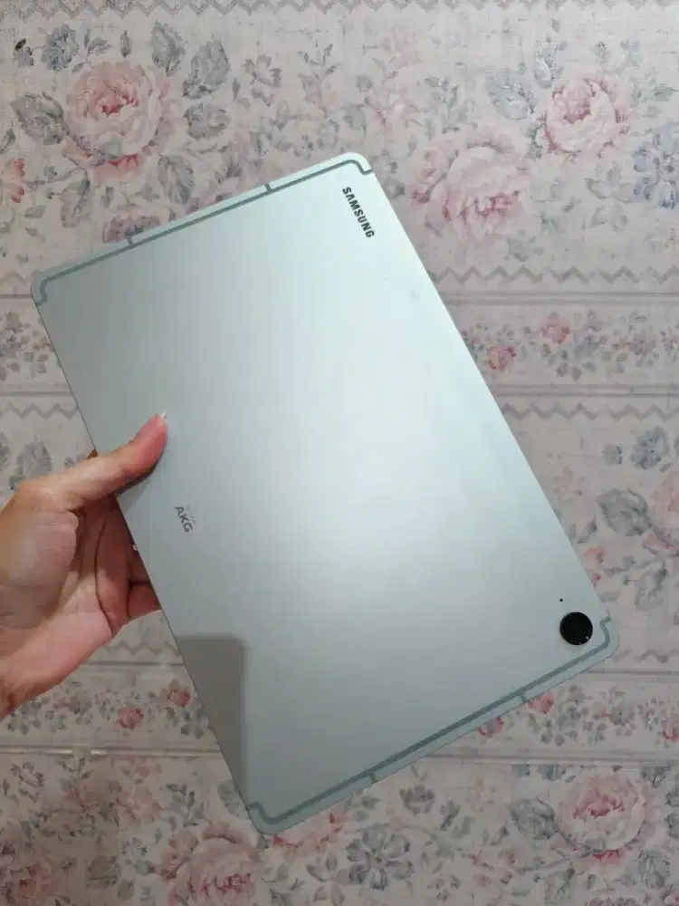 Samsung Galaxy Tab Tablet S9 FE 5G 6/128Gb Bekas Unit Only