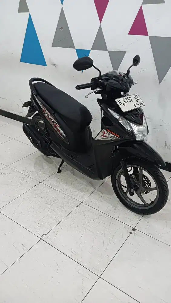 Honda Beat ESP CW 2015 Istimewa