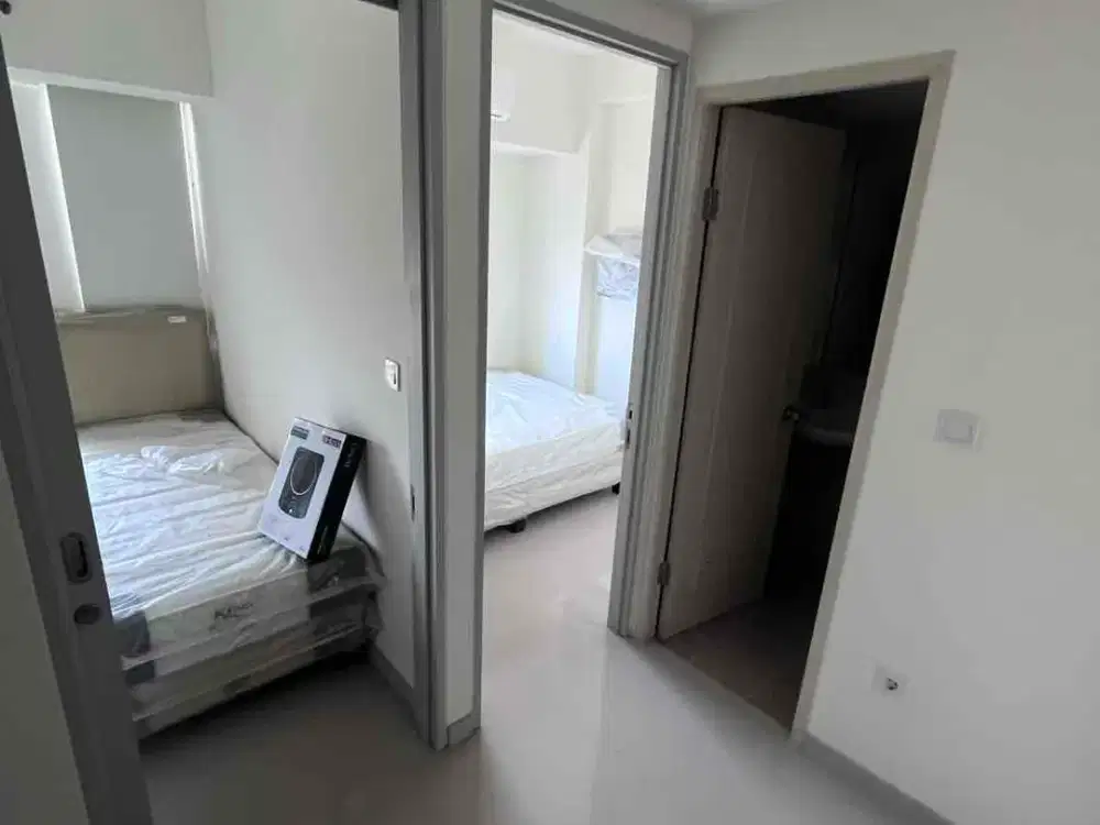 Dijual apartemen Osaka Riverview Pik2 2br furnish 300jt all in