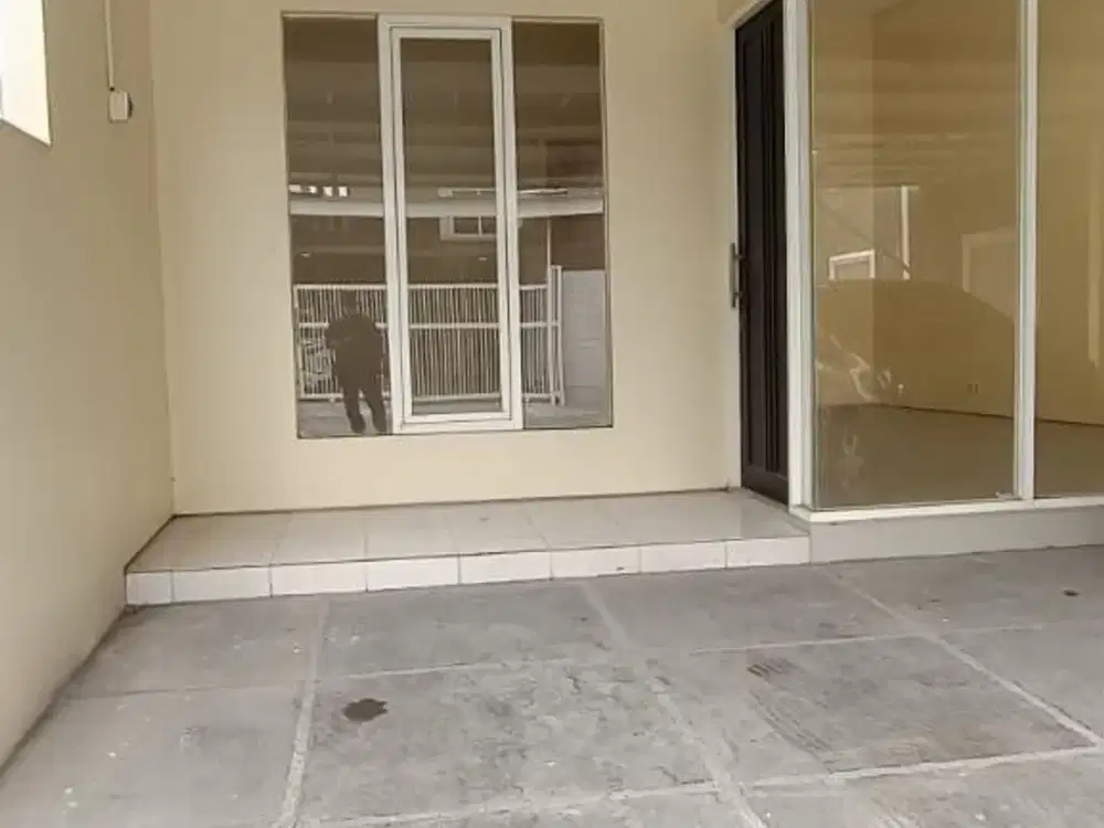 Rumah lebar 8 Kandangan Sememi surabaya