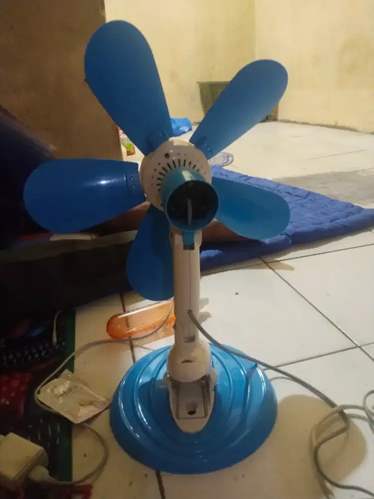 Kipas angin jalan sendiri
