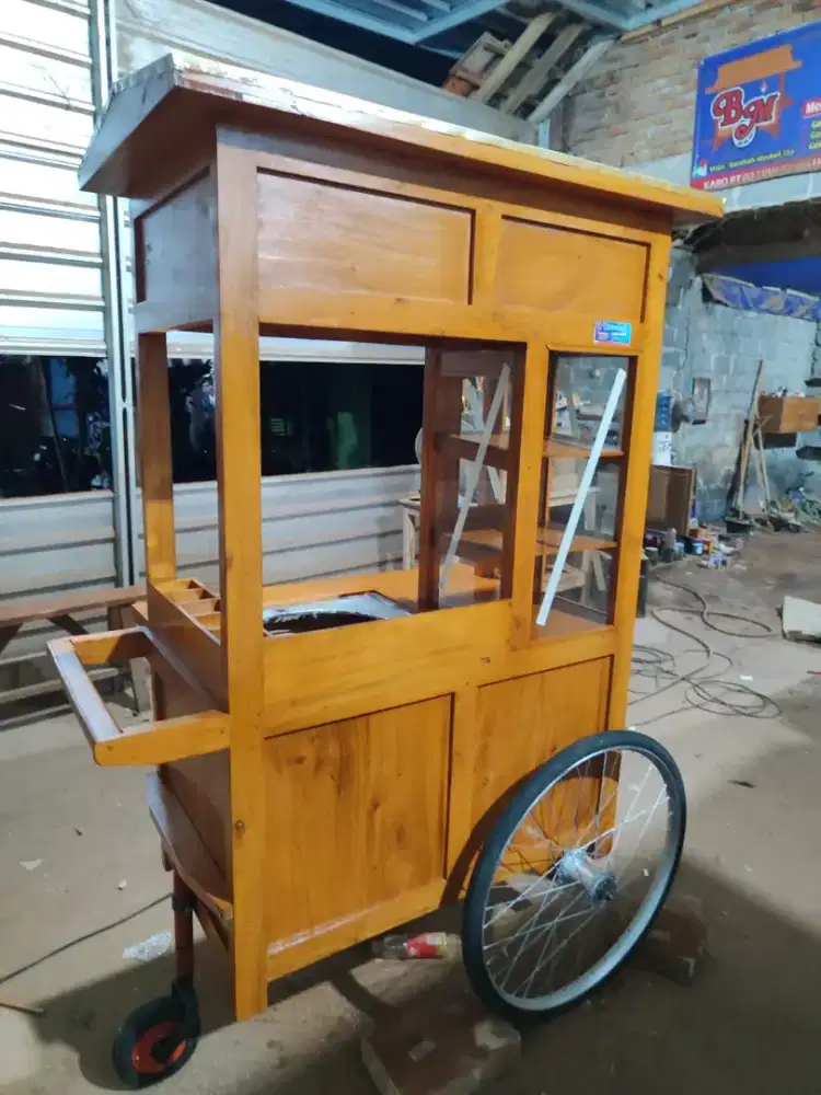 Jual Gerobak Angkringan,Bakso,Mie Ayam,sate,bubur ayam, dlL.