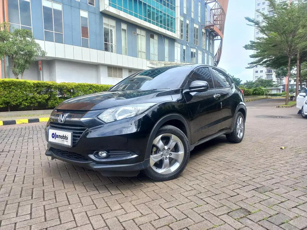 TDP 1 JUTA Honda HR-V 1.5 E Bensin-AT 2016 Hitam CNOVB