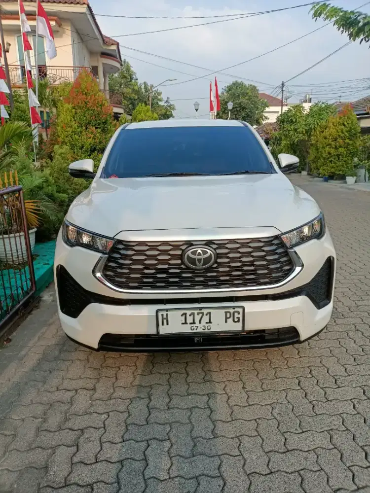 Zenix G Hybrid 2025