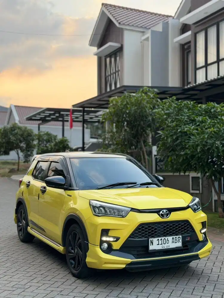 Toyota Raize GR 1.0 turbo two tone 2023