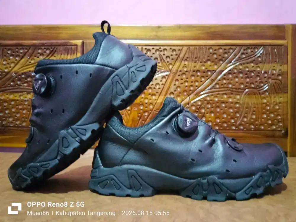 Sepatu BOA qoretex